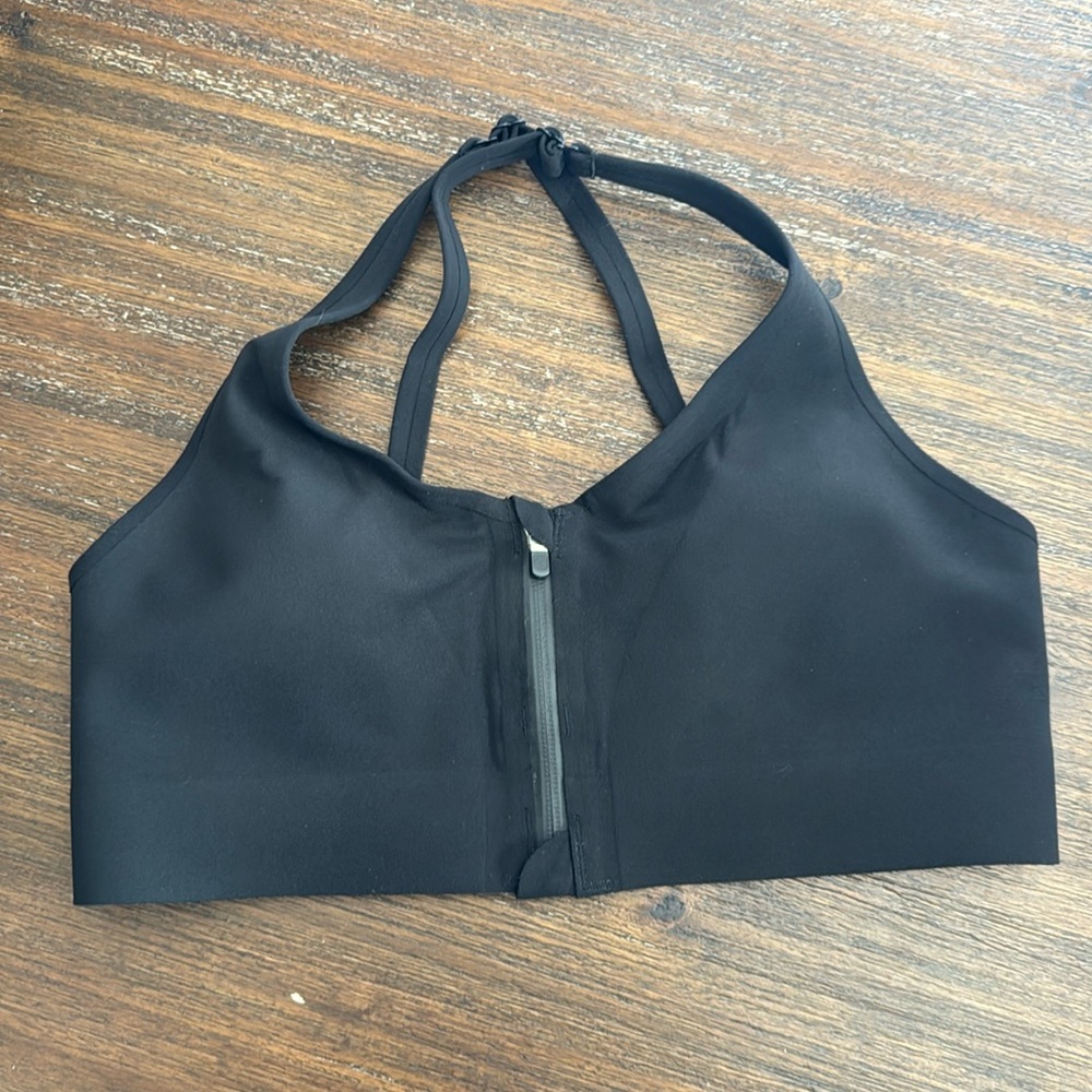 Athleta Black Empower 2 Sports Bra